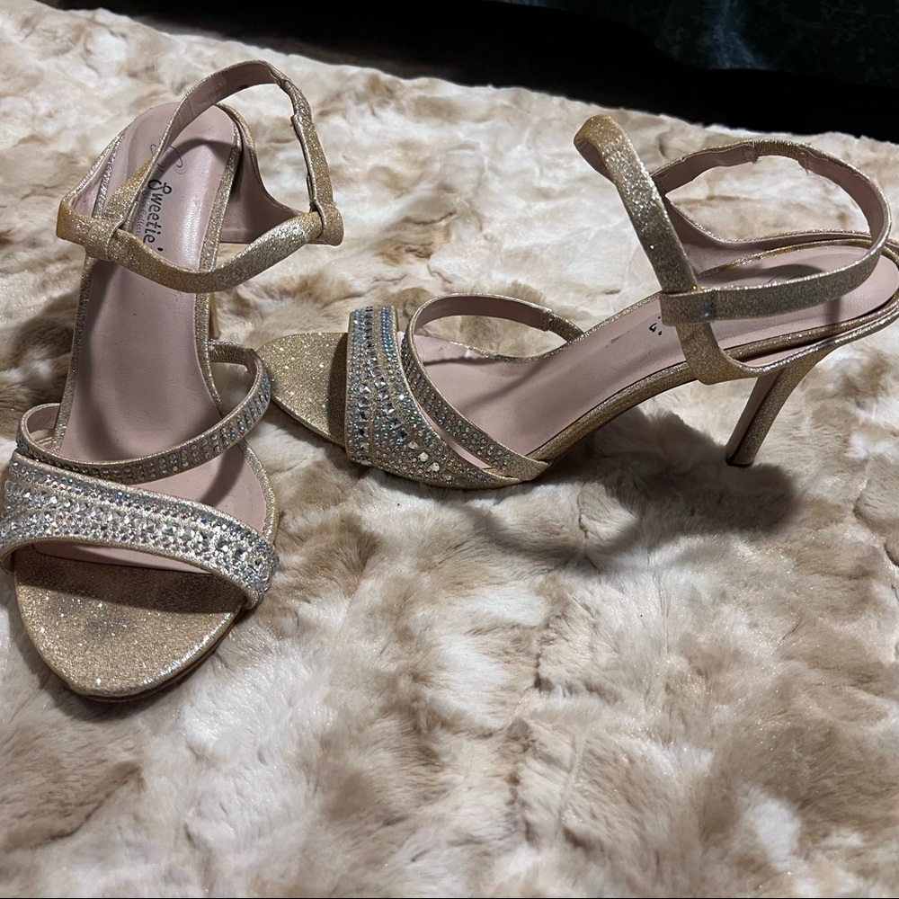 Sweeties Gold Formal Heels